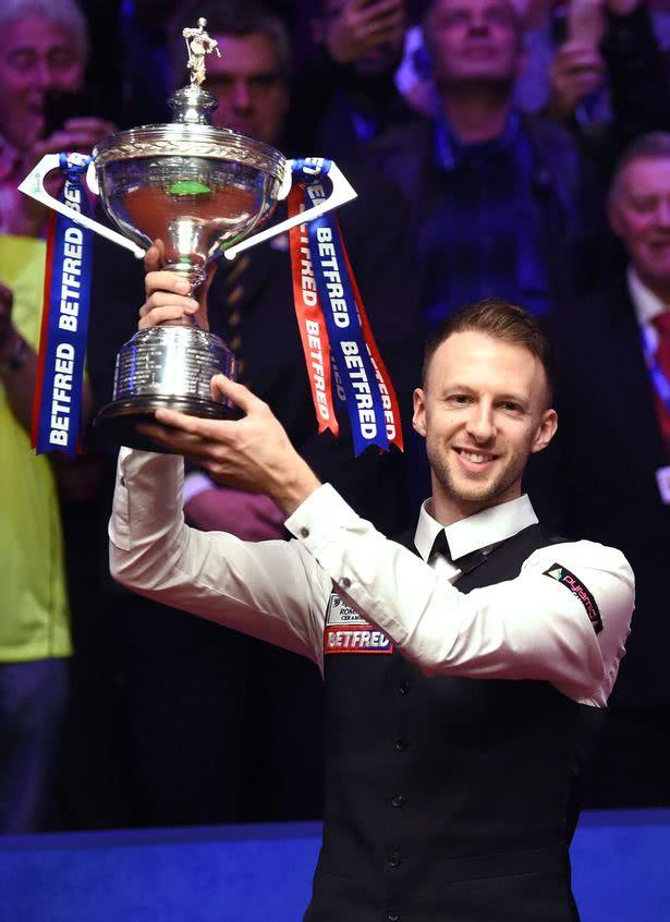 战球员的极 战球员的极