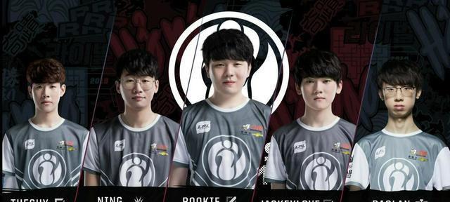 卫冕冠军的 卫冕冠军的