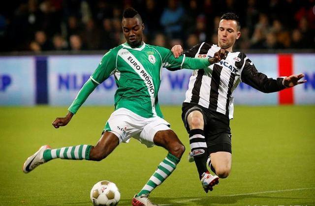 军联赛中展 军联赛中展